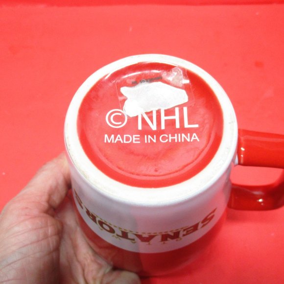 NHL Ottawa SENATORS Hockey Sport Red & White Embossed Coffee Tea Mug - Picture 6 of 6